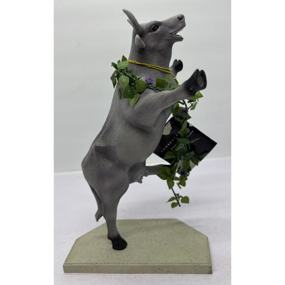 Cow Parade by Westland Kudzudora Duncown #7293 Dancing Diva NWT Figurine - Picture 1 of 5